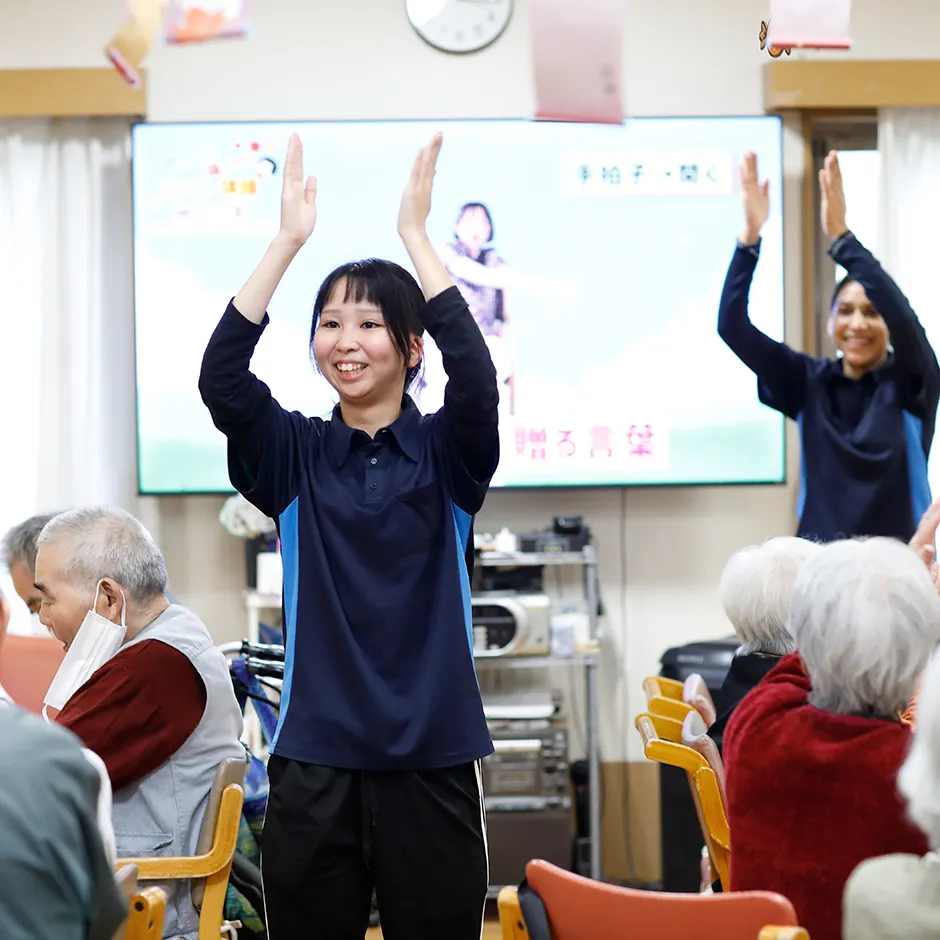 介護士［デイサービス］ T.Aさんインタビューの様子（2）